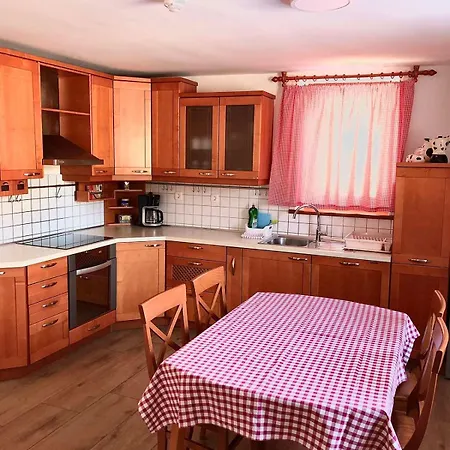 Kamp Podgrad Appartement *