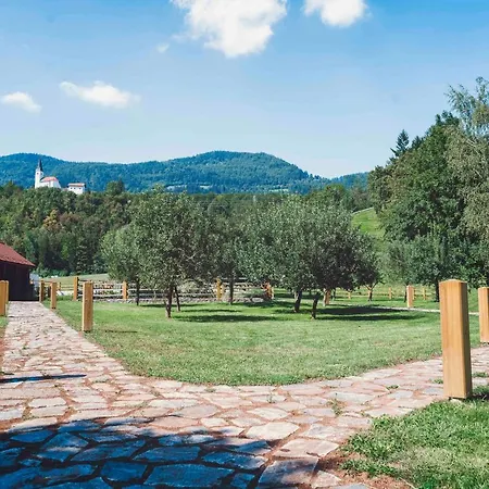 Apartamento Kamp Podgrad *