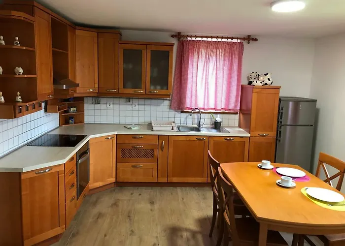 Kamp Podgrad Apartman Vransko